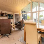 8 Person In Bogense-by Traum Hébergement de vacances *