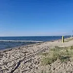 8 Person In Bogense-by Traum
