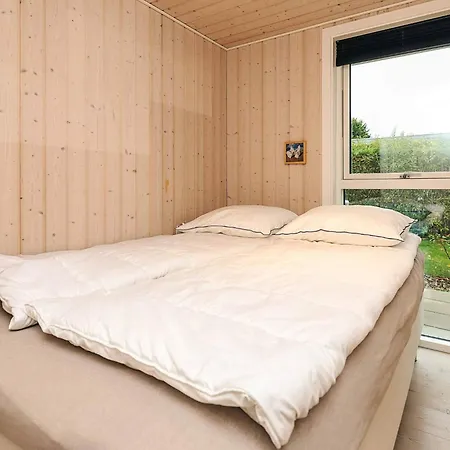 8 Person In Bogense-by Traum Bogense